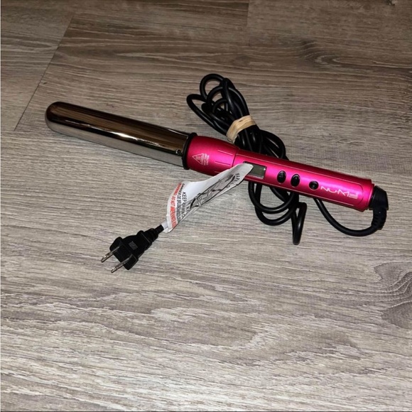NuMe Hair Nume Hair Curling Wand Poshmark